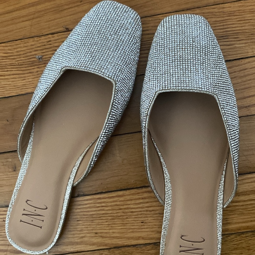 Shoes - Picture 3 of 3